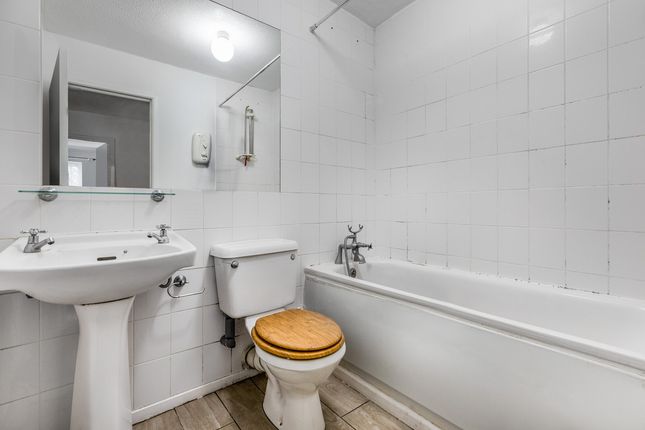 Flat for sale in Wandle Road, Morden