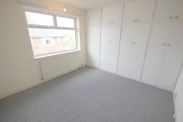 43, Carlby Road, Sheffield photo 4