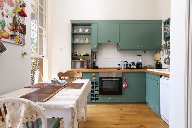 First Floor Flat, 19, Cornwallis Crescent, Bristol photo 4