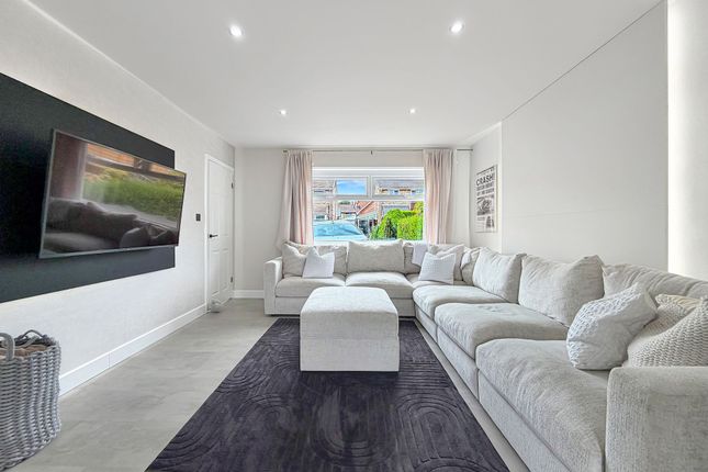 2 Trelys Close Victoria Road, Blackwood photo 4