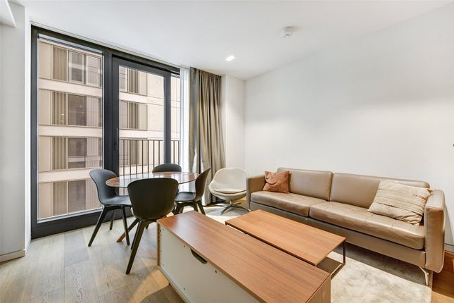 Studio flat on Apartment 608, 30, Casson Square, Southbank Place, £3,142/mo