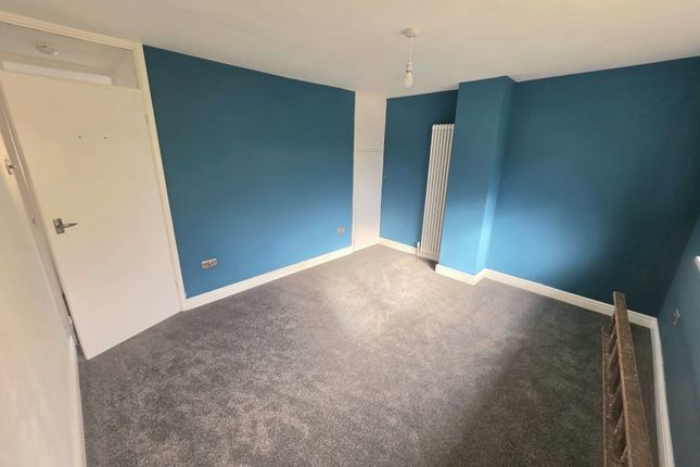 153 Braunton Crescent, Cardiff photo 5