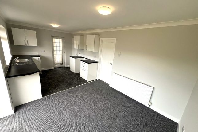 31, Capstan Road, Hull photo 3
