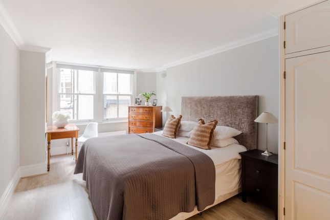 Flat 16, York Place Mansions, London photo 3