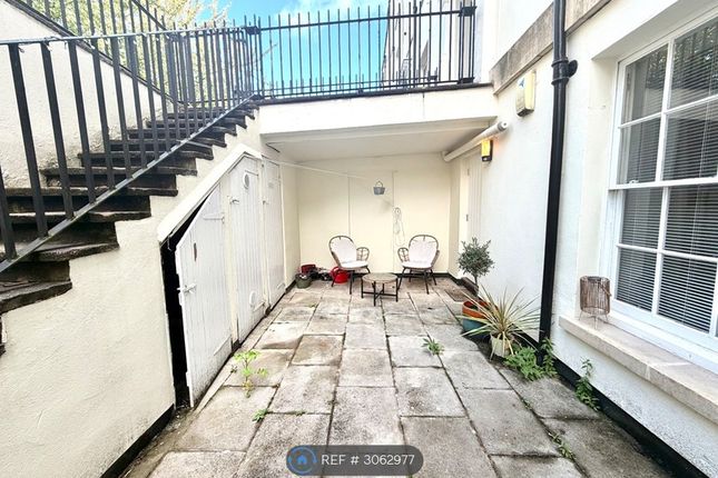 ProCathedral Lane, Bristol photo 5