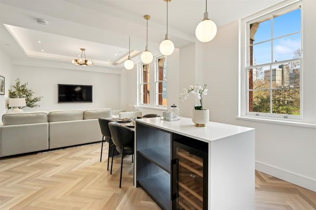 5, Davies House, Southwark Bridge Road, London photo 3