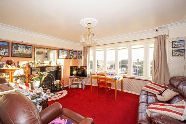 5, Oakwood Close, Hastings photo 3