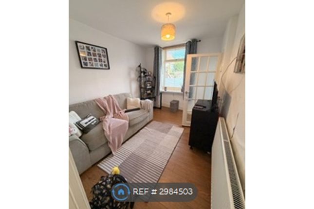 Wortley Road, High Green, Sheffield photo 5