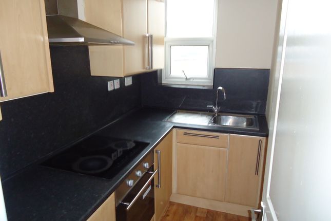 Flat 2, 20, Woodlands Road, Manchester photo 4