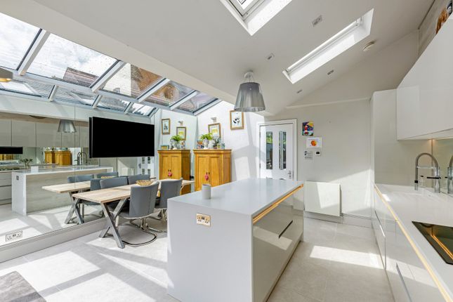 10, East Common, Hertfordshire photo 4