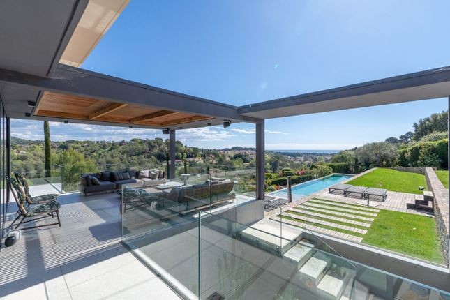 Villa for sale in Biot, Mougins, Valbonne, Grasse Area, French Riviera