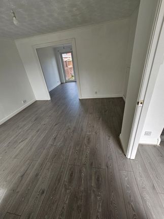 74 Talbot Road, Ellesmere Port photo 5