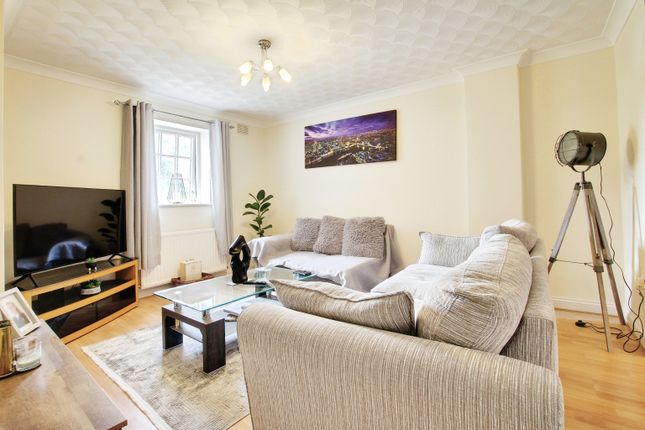 9B, Lindsells House, Chatteris photo 2