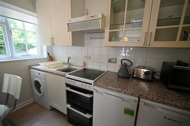 18, Pakenham Road, Birmingham photo 4