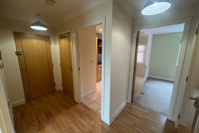 35, Cornwall Avenue, Chorley photo 4
