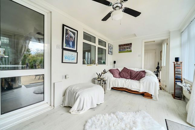 37, Oakhill Road, Rickmansworth photo 4
