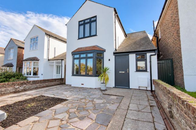 3-bed detached on Upwick Road, Eastbourne, £575,000
