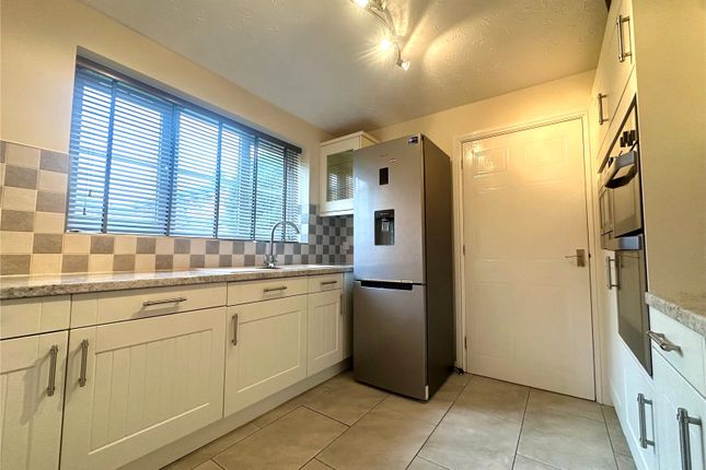 72, Westmead Crescent, West Midlands photo 4