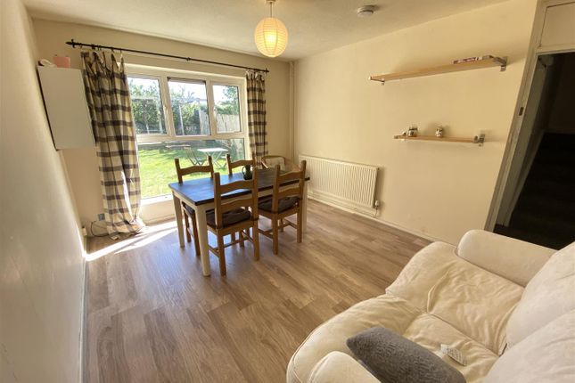 19, Ainsdale, Cambridge photo 2
