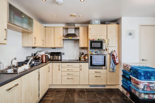 Apartment 18, Excelsior, 3, Princess Way, Swansea photo 4