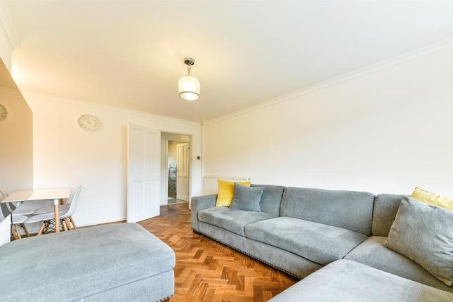 13 vineyard Road, Feltham photo 3