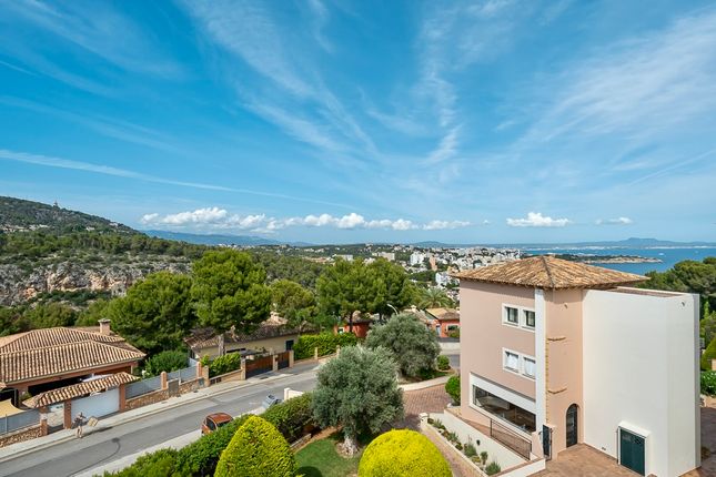 Apartment for sale in Bendinat, Mallorca, Balearic Islands