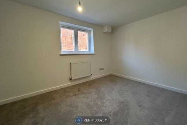 Flat, Spondon Street, Nottingham photo 2