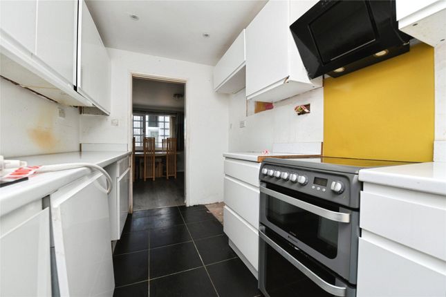 22, Adelaide Drive, Essex photo 4