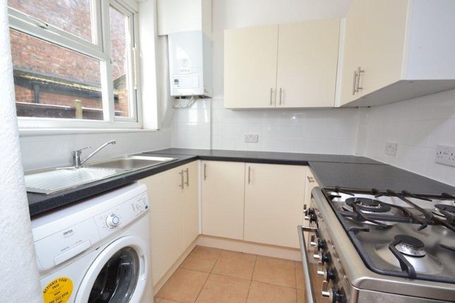 44  Newburgh Road, Newburgh Road, London photo 5