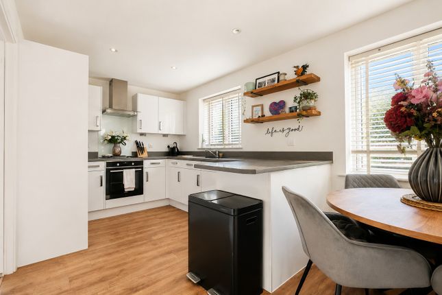 4, Holloway Mews, Eastleigh photo 2