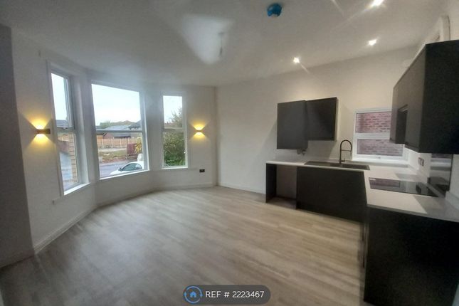 Flat to rent in Seymour Road, Liverpool