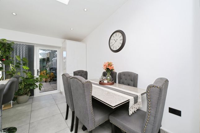 50, Mottram Road, Nottingham photo 5