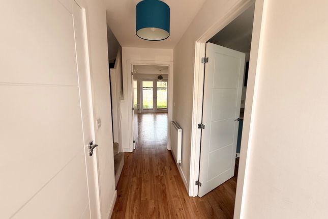 15, Haines Drive, Loughborough photo 4