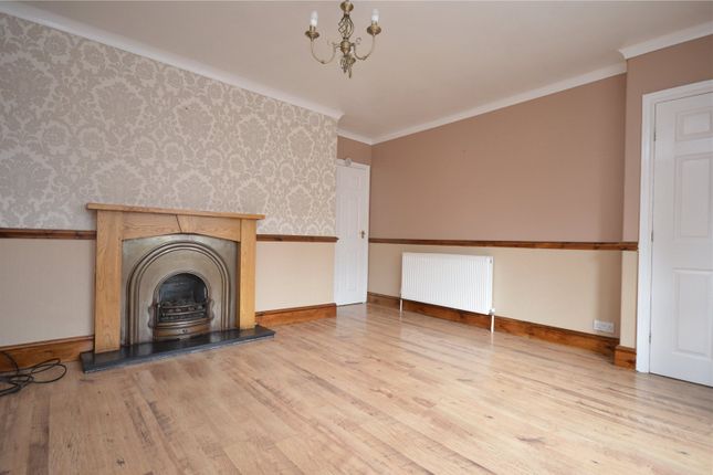 2 Bed Town House For In Pinewood Avenue Wakefield West 32 Of Pinewood Avenue Wakefield West Yorkshire Wf2