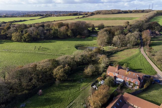 1 Place Farm Cottages, Fairlight Place, Barley Lane, Fairlight photo 4