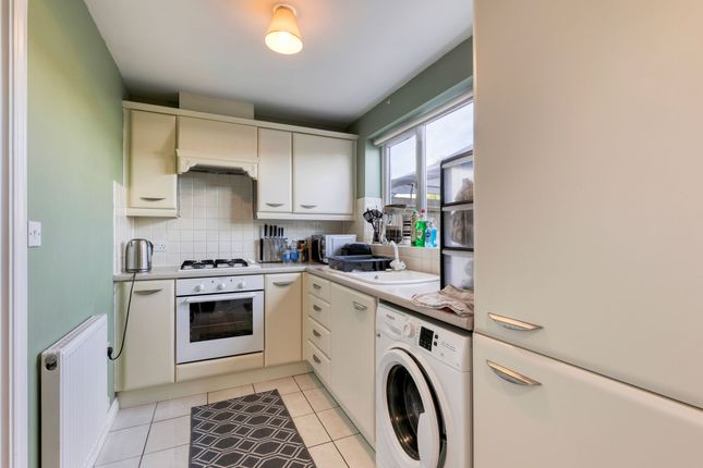6 Fox Road, Dereham photo 4