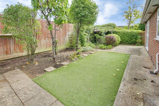 9, Deben Close, March photo 2