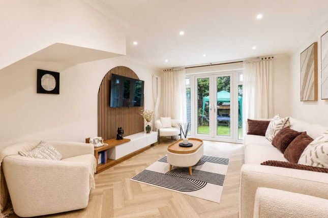 13, Wheelers Park, High Wycombe photo 2