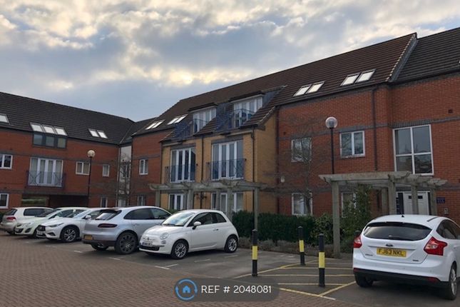 Flat to rent in Edward Court, Nottingham
