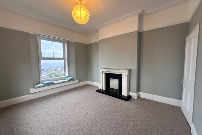 Flat 2, Penzance photo 4