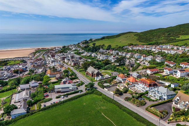 Beach Road, Woolacombe photo 3