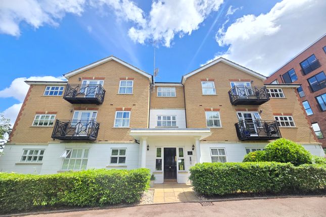 2-bed house on Flat 1, LONDON, £2,900/mo