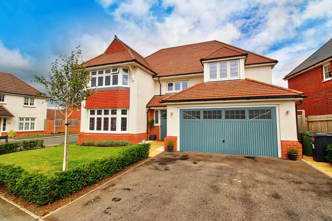 Thumbnail Detached house for sale in Lodge Park Drive, Evesham