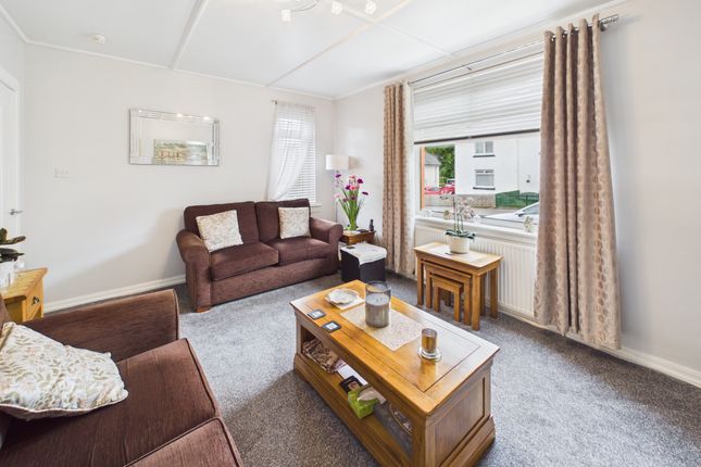 8, West Avenue, Uddingston photo 4