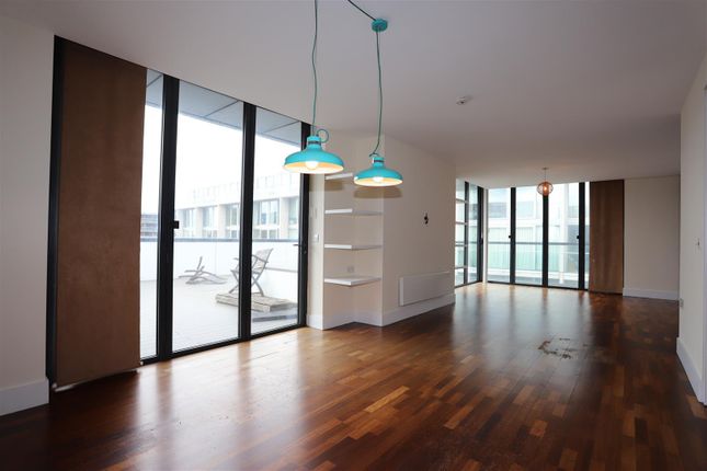 Flat for sale in Burton Place, Manchester