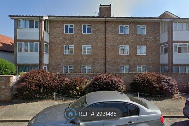 2-bed flat on Flat, Kings Reach Standley Road, Walton On The Naze, £1,150/mo