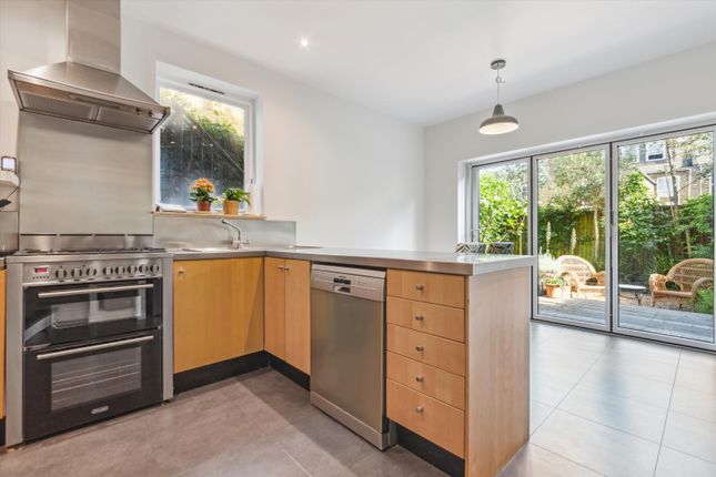 4, Dunmore Road, London photo 3