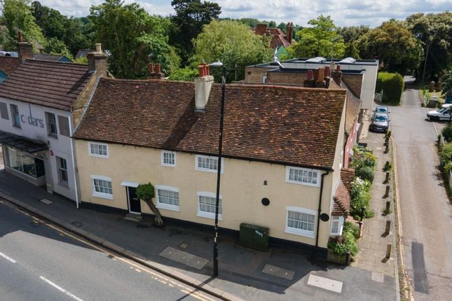 4-bed house on 23 High Street, Bushey, £600,000