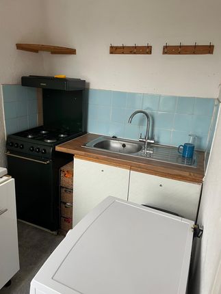 Carlyle Villa, Trinder Road, London photo 3