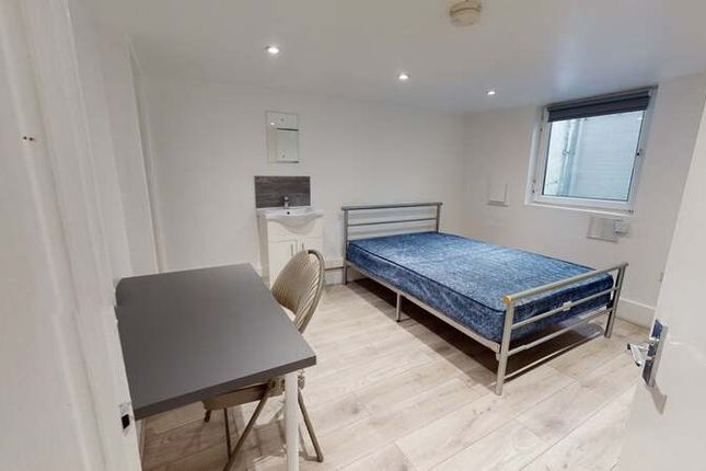 Beamsley Mount Hyde Park, Leeds photo 3